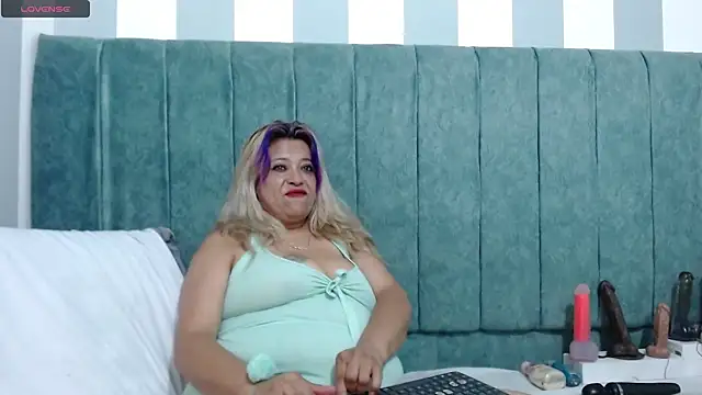 Natasha 699 online show from March 18, 2025, 6:48 pm