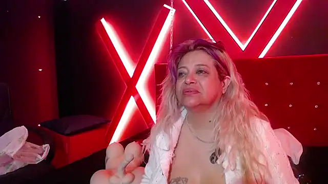 Natasha 699 online show from October 11, 2025, 9:52 am