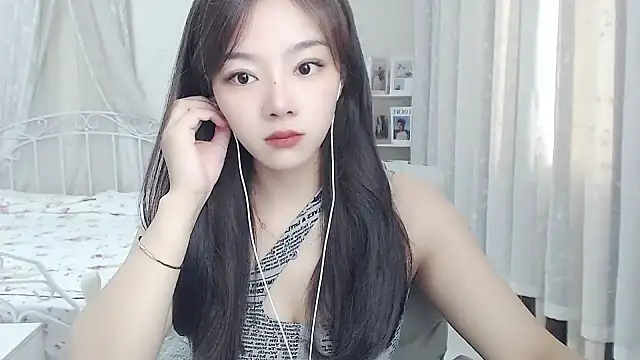 Jenny-Z online show from June 5, 2026, 1:34 am