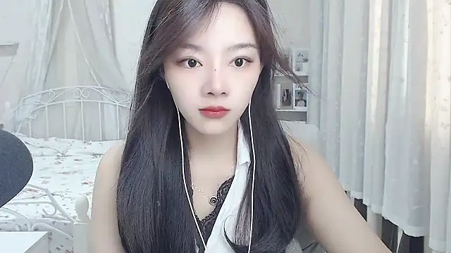 Jenny-Z online show from June 12, 2026, 1:04 am