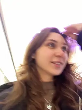 QuitieLia online show from February 17, 2026, 1:18 pm