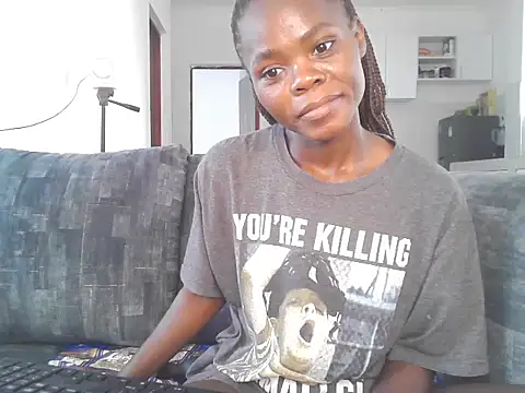 petiteebony 81 online show from September 17, 2025, 10:06 am