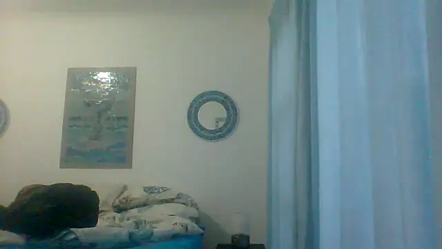 tuggy59 online show from September 27, 2025, 4:39 am