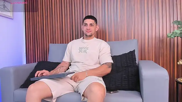 Alex cute77 online show from March 3, 2026, 11:49 am