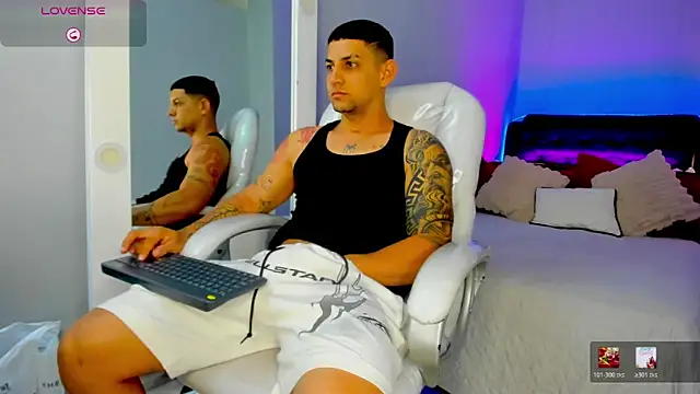 Alex cute77 online show from June 2, 2026, 12:18 pm