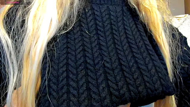 Snapshot of Sassy_Teen chatting on November 30, 2025, 10:41 am Sassy Teen online show from November 30, 2025, 10:41 am