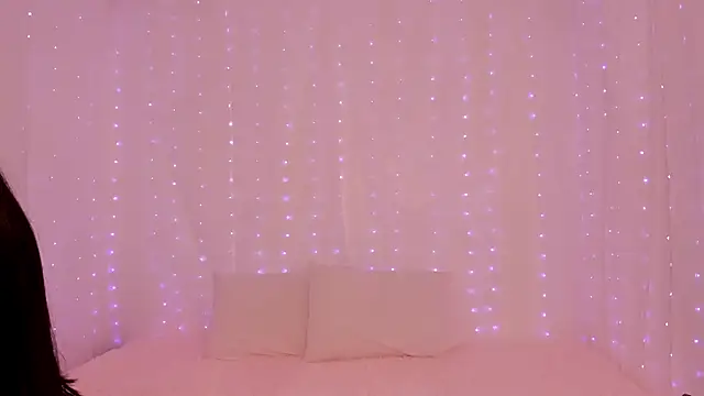 Snapshot of lili_taylor chatting on December 22, 2024, 9:22 am lili taylor online show from December 22, 2024, 9:22 am