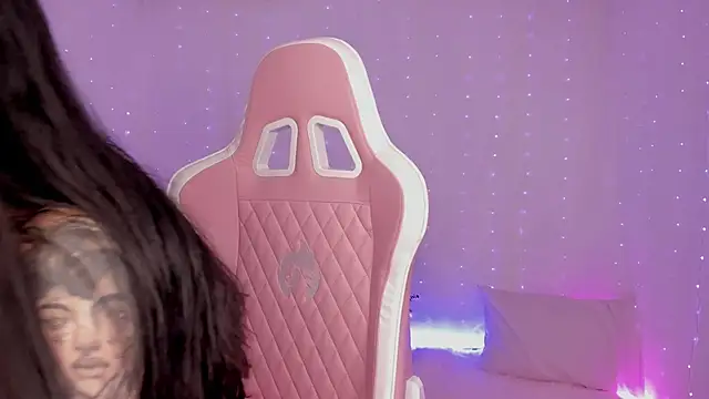 Snapshot of lili_taylor chatting on January 16, 2025, 9:48 am lili taylor online show from January 16, 2025, 9:48 am