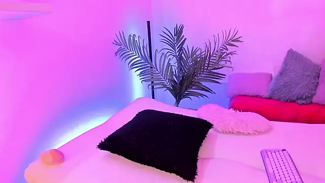 Gloomydoll online show from January 15, 2026, 5:49 pm