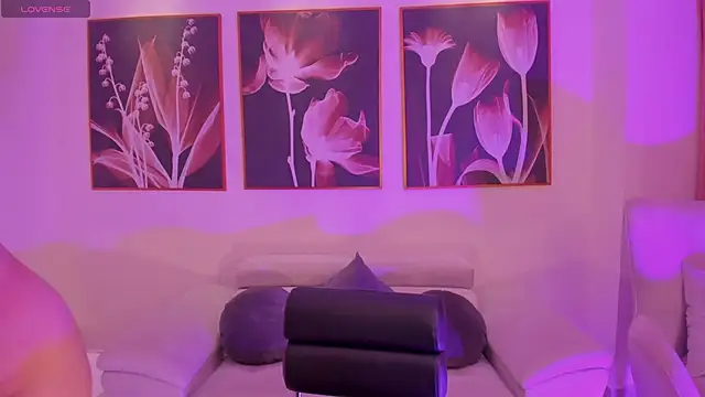 Snapshot of LindseyMoss chatting on January 9, 2025, 4:08 am LindseyMoss online show from January 9, 2025, 4:08 am