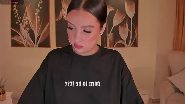 Snapshot of LindseyMoss chatting on January 10, 2025, 4:12 am LindseyMoss online show from January 10, 2025, 4:12 am