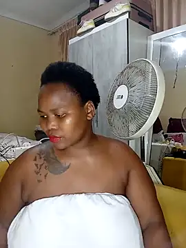 Snapshot of Real1SweetQueen chatting on January 31, 2025, 9:59 pm Real1SweetQueen online show from January 31, 2025, 9:59 pm