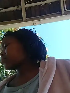 Real1SweetQueen online show from July 4, 2026, 8:31 am