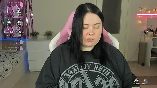 Akemi BBW online show from June 15, 2026, 10:06 am