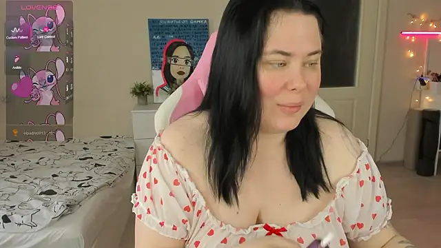 Akemi BBW online show from June 20, 2026, 7:00 am