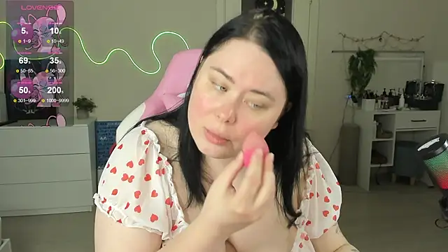 Akemi BBW online show from July 15, 2026, 8:08 am