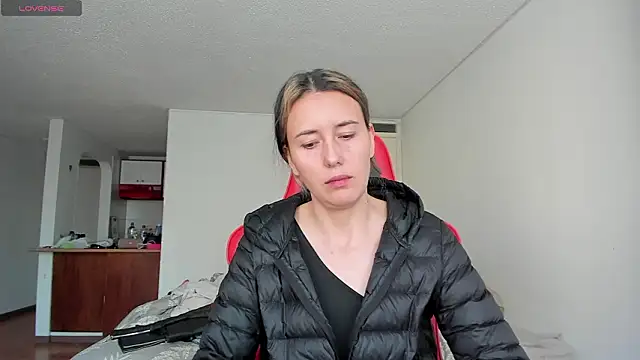 zoe jeane beker online show from March 11, 2026, 10:27 pm