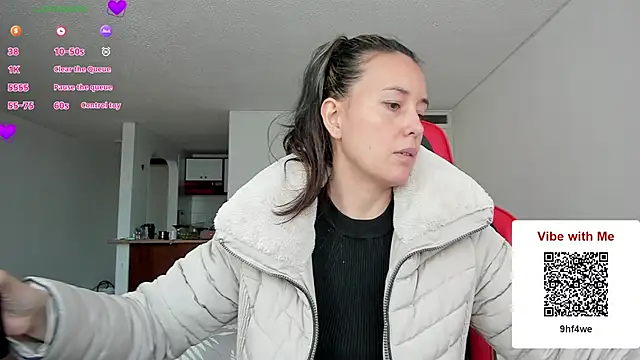 zoe jeane beker online show from March 14, 2026, 9:09 pm