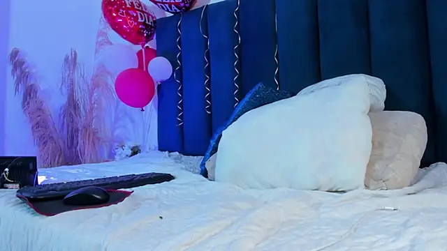 Anette  online show from February 23, 2026, 8:06 pm