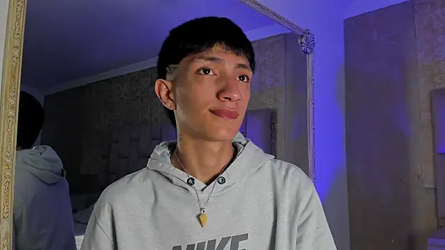 DereckCooperr online show from October 1, 2025, 10:05 pm