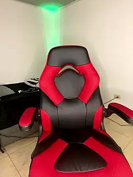 DereckCooperr online show from January 11, 2026, 3:00 am