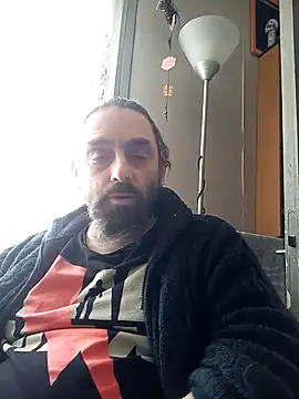 teekoine1 online show from April 29, 2026, 3:38 pm