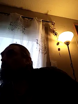 teekoine1 online show from May 5, 2026, 4:26 pm