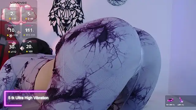 Katy Van online show from October 3, 2025, 8:39 pm