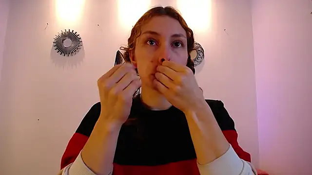 Katy Van online show from February 3, 2026, 8:58 pm