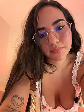Snapshot of anniesweet02 chatting on July 3, 2026, 1:12 am anniesweet02 online show from July 3, 2026, 1:12 am