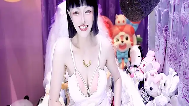 Snapshot of kumamon- chatting on October 15, 2025, 2:28 pm kumamon- online show from October 15, 2025, 2:28 pm