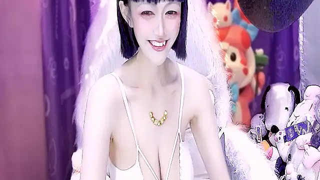 Snapshot of kumamon- chatting on November 13, 2025, 3:55 pm kumamon- online show from November 13, 2025, 3:55 pm