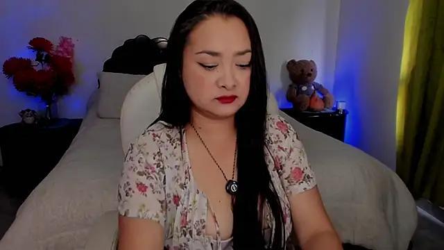 emilydolshe2 online show from February 11, 2026, 2:00 pm