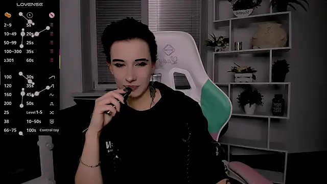  Rein ramm online show from October 25, 2025, 7:08 pm