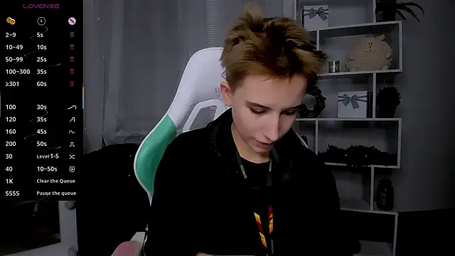  Rein ramm online show from December 16, 2025, 6:57 pm