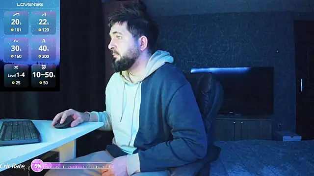 Snapshot of Eduu2322 chatting on December 30, 2024, 10:34 pm Eduu2322 online show from December 30, 2024, 10:34 pm