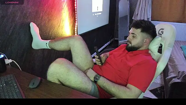 Eduu2322 online show from April 22, 2026, 6:42 pm