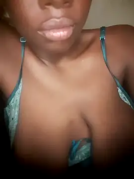 Snapshot of Saggy_boobs chatting on December 8, 2024, 11:51 pm Saggy boobs online show from December 8, 2024, 11:51 pm