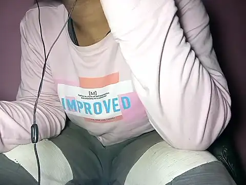 damsexy4 online show from December 7, 2024, 11:29 am