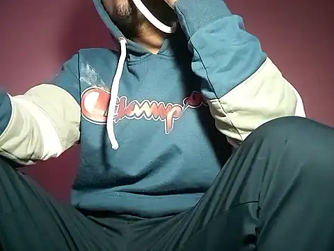 damsexy4 online show from January 1, 2025, 5:11 am