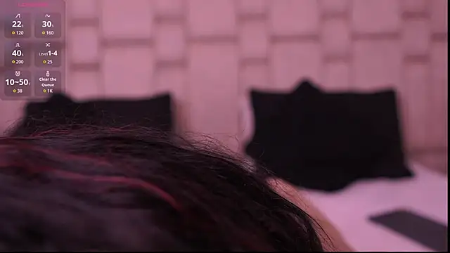 mary kisses online show from January 13, 2026, 8:47 pm