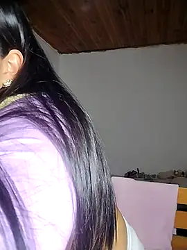 Snapshot of KATYGONZALEZ chatting on May 16, 2026, 12:51 am KATYGONZALEZ online show from May 16, 2026, 12:51 am