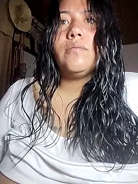 Snapshot of KATYGONZALEZ chatting on June 11, 2026, 9:29 am KATYGONZALEZ online show from June 11, 2026, 9:29 am