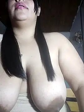 Snapshot of KATYGONZALEZ chatting on July 17, 2026, 12:39 am KATYGONZALEZ online show from July 17, 2026, 12:39 am