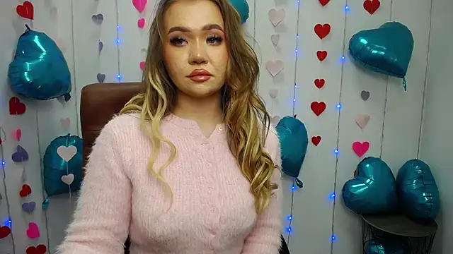 Snapshot of StacyYellig chatting on February 15, 2025, 11:25 pm StacyYellig online show from February 15, 2025, 11:25 pm