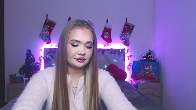 Snapshot of StacyYellig chatting on December 13, 2025, 8:58 pm StacyYellig online show from December 13, 2025, 8:58 pm