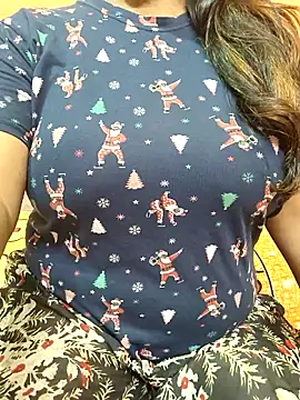 Snapshot of CUTE_SOPHIA- chatting on October 10, 2025, 11:48 pm CUTE SOPHIA- online show from October 10, 2025, 11:48 pm