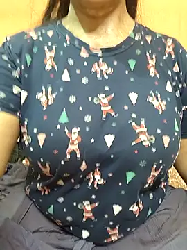 CUTE SOPHIA- online show from June 25, 2026, 5:12 am