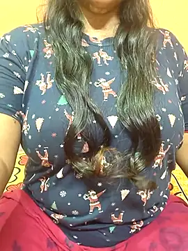CUTE SOPHIA- online show from July 29, 2026, 3:04 am