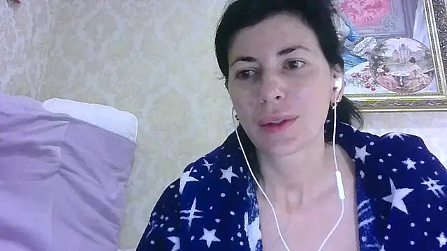 Snapshot of StunnigArt chatting on June 4, 2026, 1:22 am StunnigArt online show from June 4, 2026, 1:22 am